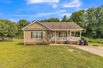 54 Lockwood Dr, Clayton, NC 27527