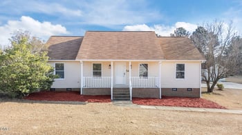 54 Lynn Ln, Selma, NC 27576