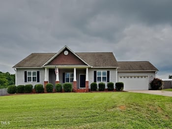 54 Rocky Creek Ln, Benson, NC 27504