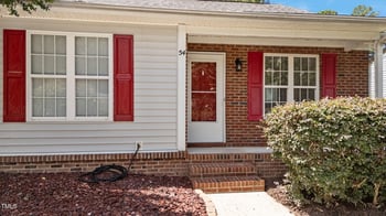 54 Sussex Dr, Smithfield, NC 27577