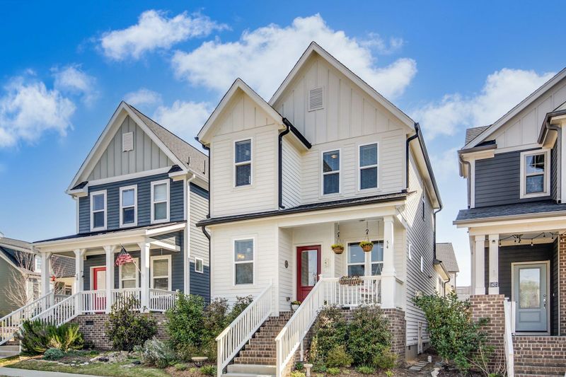 54 Wild Indigo Way, Chapel Hill, NC 27516
