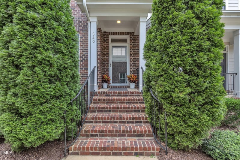 540 Ledbetter Ct, Raleigh, NC 27608