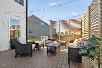 540 Oak Holly Ln, Zebulon, NC 27597