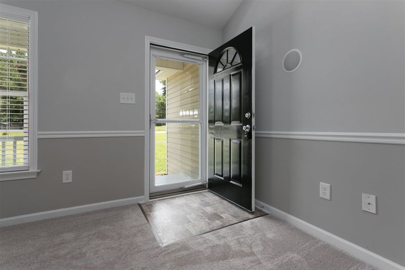 540 Sunray Dr, Clayton, NC 27520