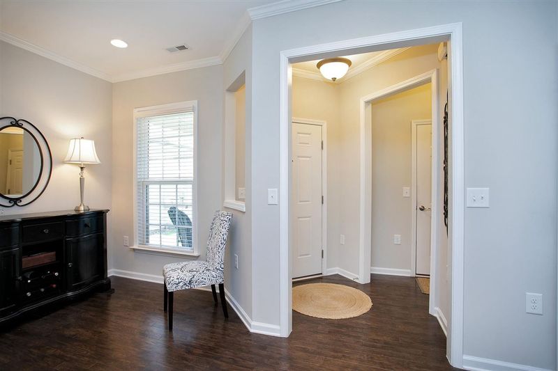 540 Turnstone Dr, Durham, NC 27703