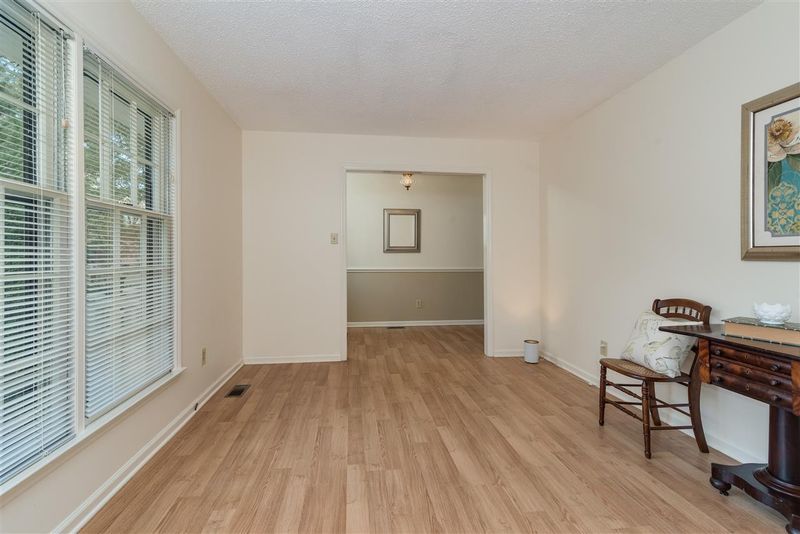 5400 Old Forge Cir, Raleigh, NC 27609