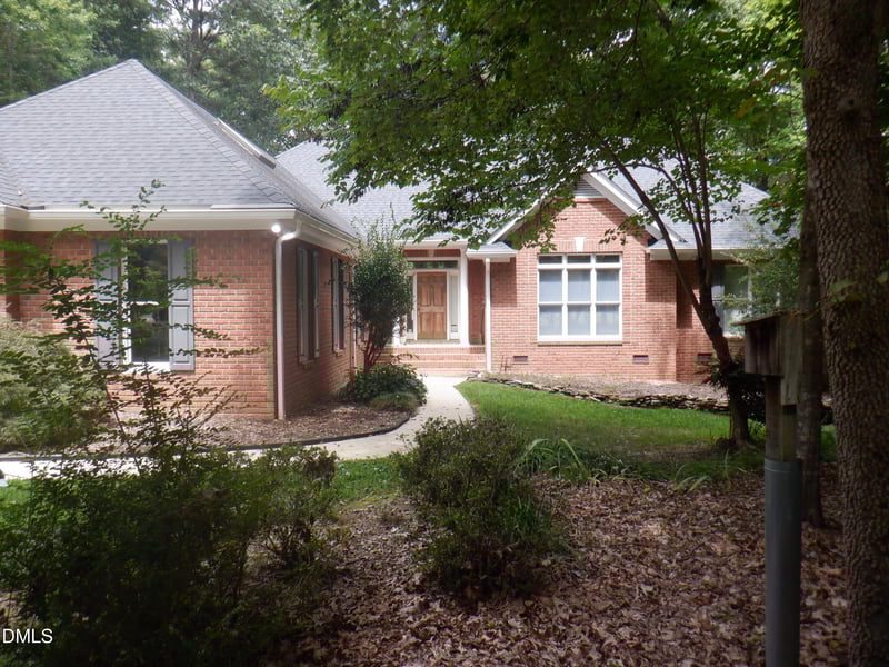 5400 Pine Dr, Raleigh, NC 27606