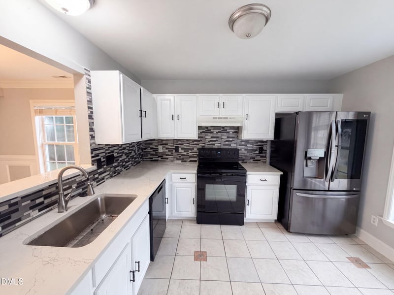 5400 Tanglewood Pine Ln, Raleigh, NC 27610