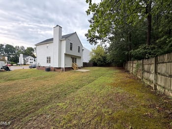 5400 Tanglewood Pine Ln, Raleigh, NC 27610