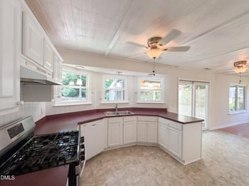 5401 Bentgrass Dr, Raleigh, NC 27610