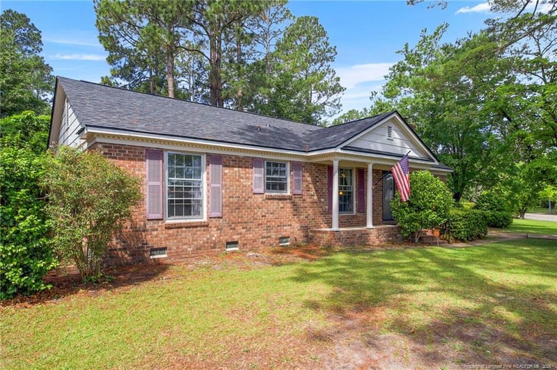 5401 Chesapeake Rd, Fayetteville, NC 28311