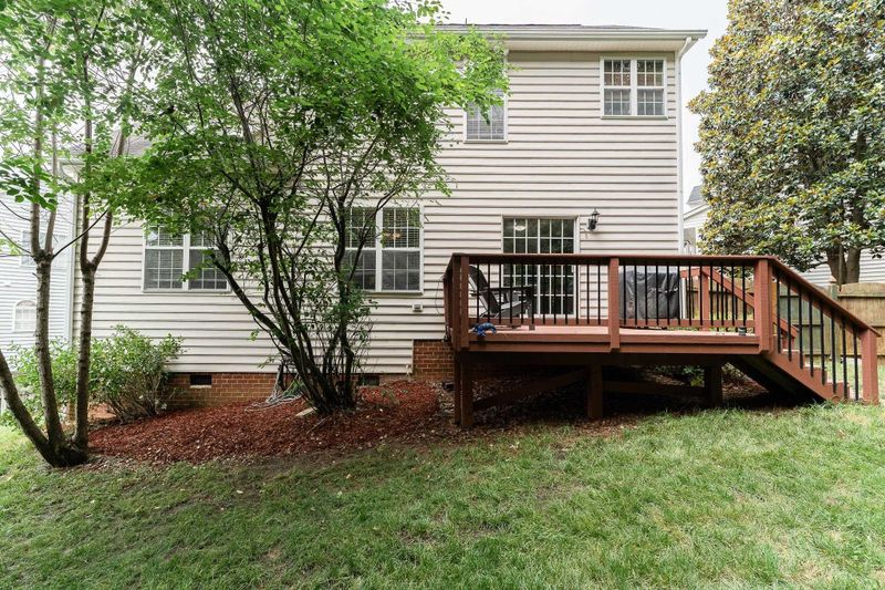 5401 Fair Valley Ct, Raleigh, NC 27617