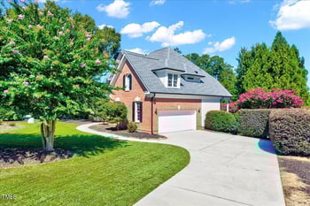 5401 Greensflag Ln, Fuquay Varina, NC 27526