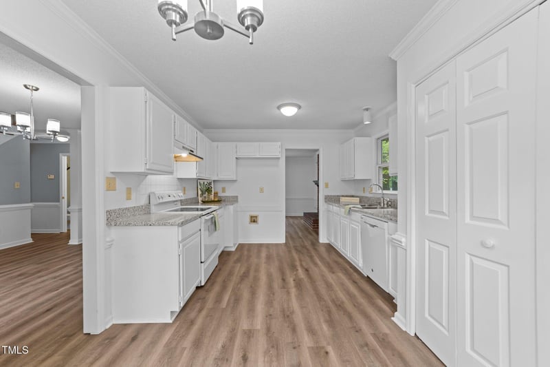 5401 Lower Creek Ct, Apex, NC 27539