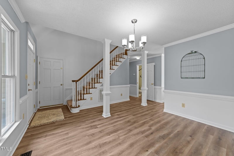 5401 Lower Creek Ct, Apex, NC 27539