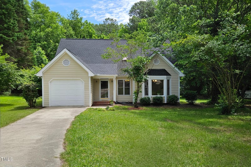 5401 Lower Creek Ct, Apex, NC 27539