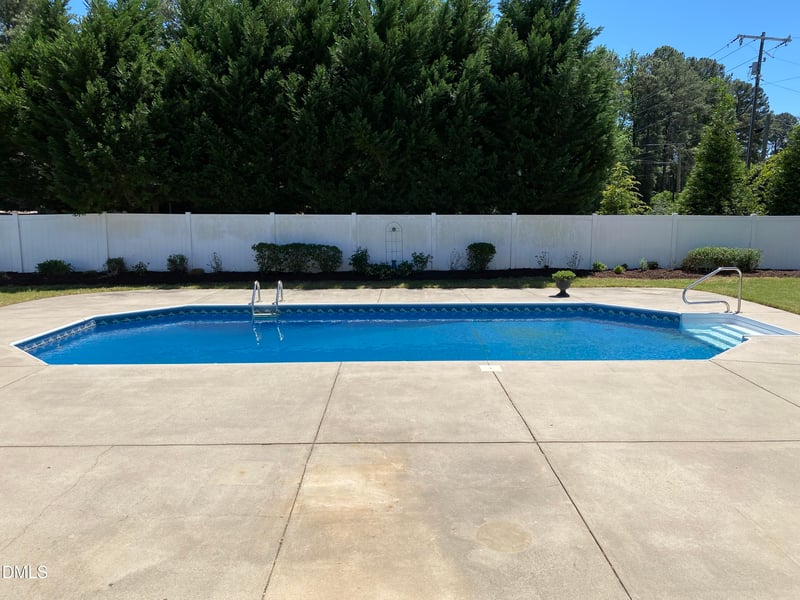 5402 Russell Rd, Durham, NC 27712