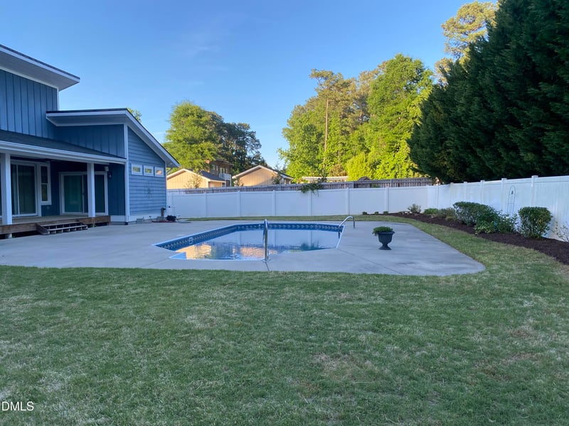 5402 Russell Rd, Durham, NC 27712