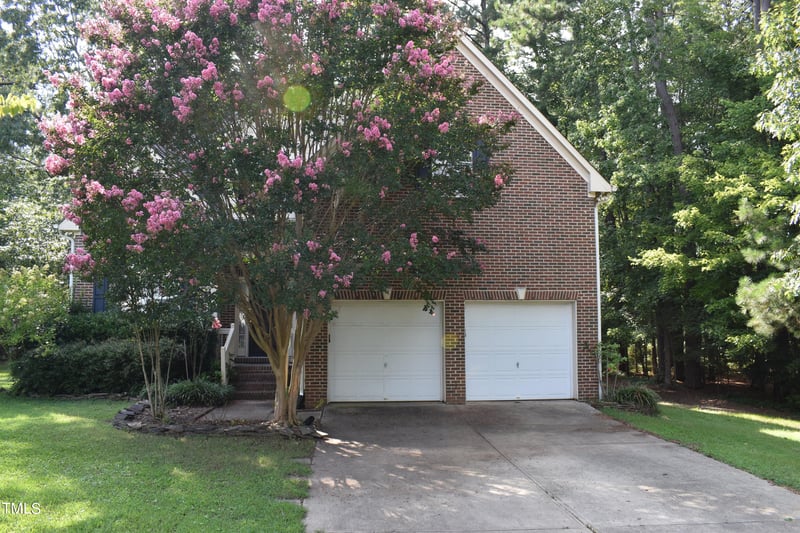 5402 Whisperwood Dr, Durham, NC 27713