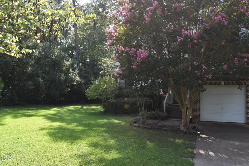 5402 Whisperwood Dr, Durham, NC 27713