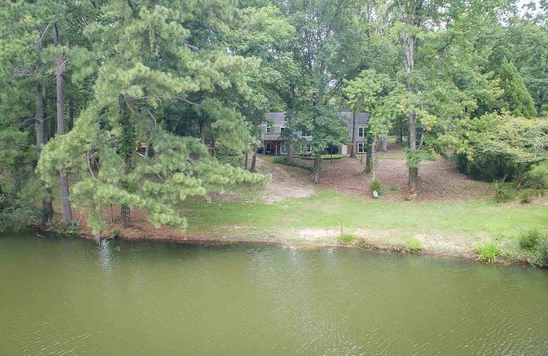 5403 Springfield Dr, Raleigh, NC 27609