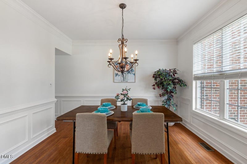 5404 Dutch Elm Dr, Apex, NC 27539