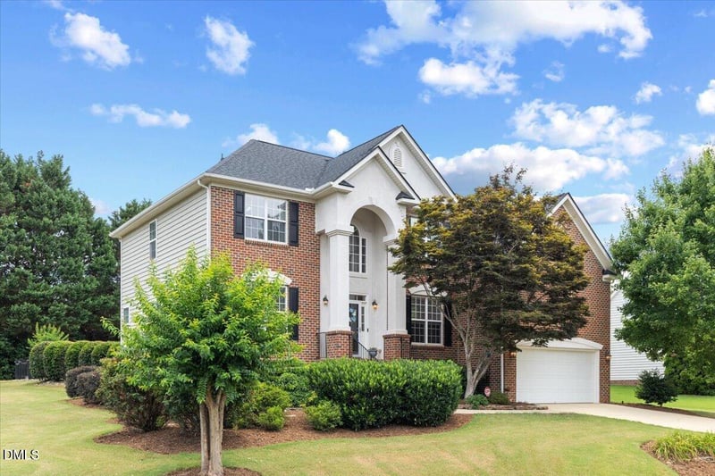 5404 Dutch Elm Dr, Apex, NC 27539