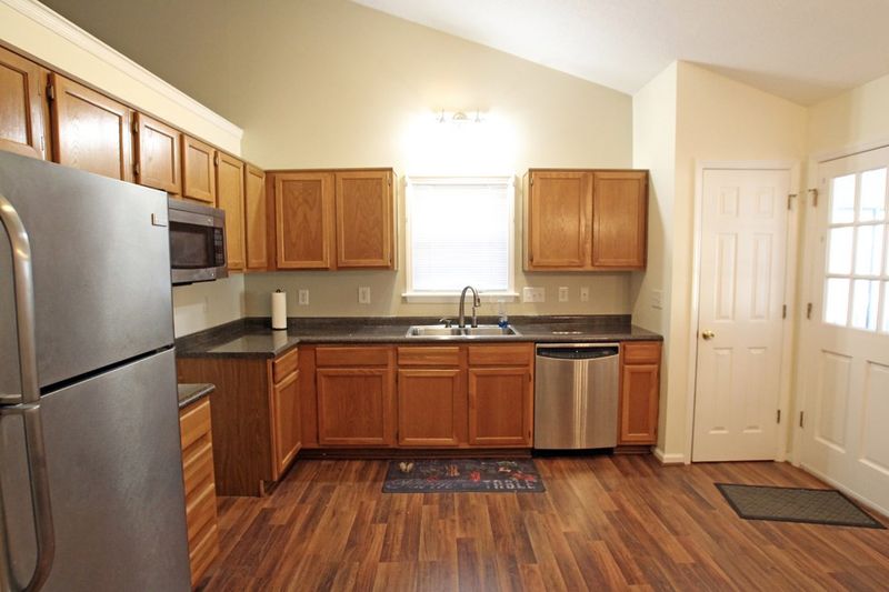 5404 Neuse Run Ct, Raleigh, NC 27616