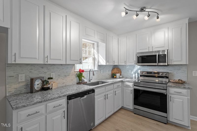 5404 Passenger Pl, Raleigh, NC 27603