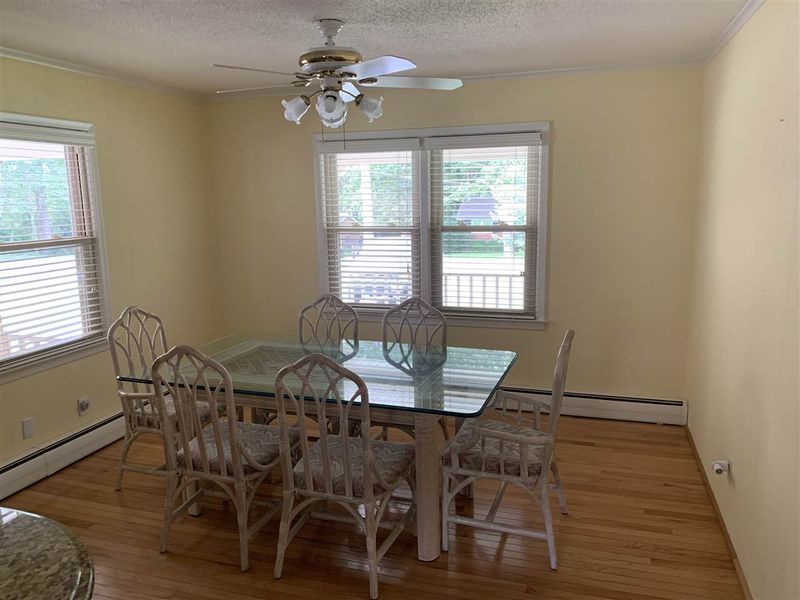 5404 Vicksburg Ln, Durham, NC 27712