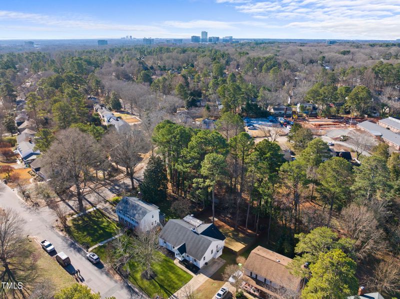 5405 Cedarwood Dr, Raleigh, NC 27609