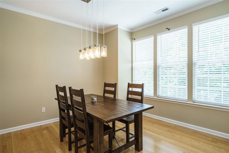 5405 Crescentview Pw, Raleigh, NC 27606