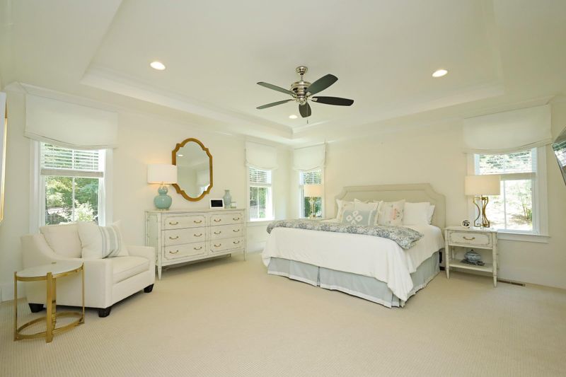 5405 Crestview Rd, Raleigh, NC 27609