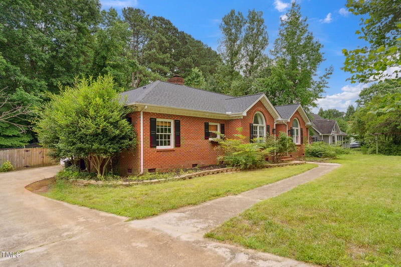 5405 Doemont Dr, Apex, NC 27539