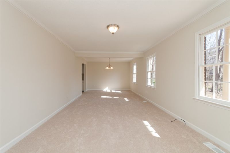 5405 N Highland Dr, Durham, NC 27712