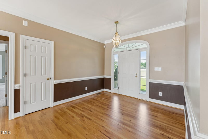 5405 Overdale Ln, Raleigh, NC 27603