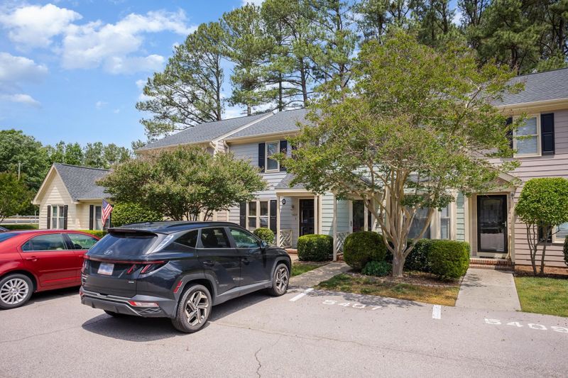 5405 Sharpe Dr, Raleigh, NC 27612