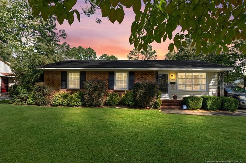 5406 Chesapeake Rd, Fayetteville, NC 28311
