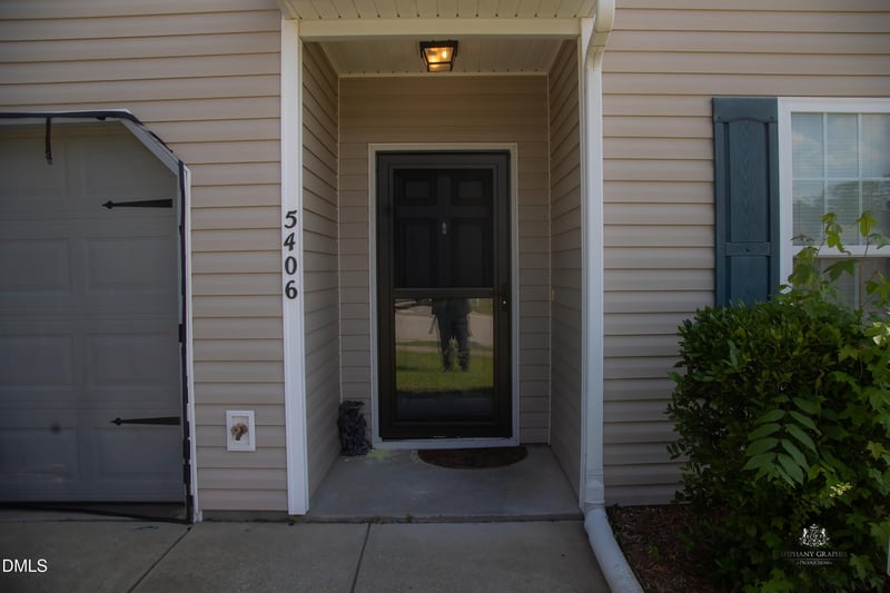 5406 Cowan Ln, Raleigh, NC 27610