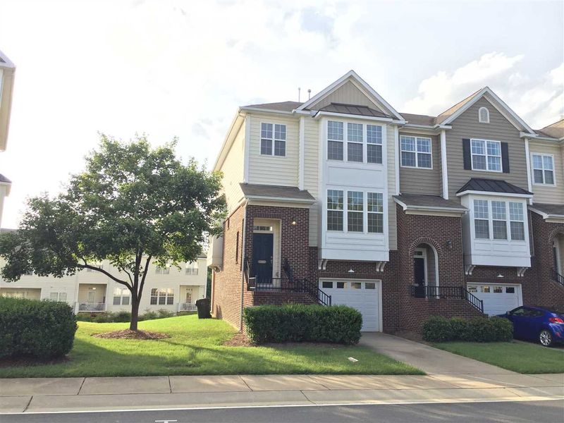 5406 Silver Moon Ln, Raleigh, NC 27606