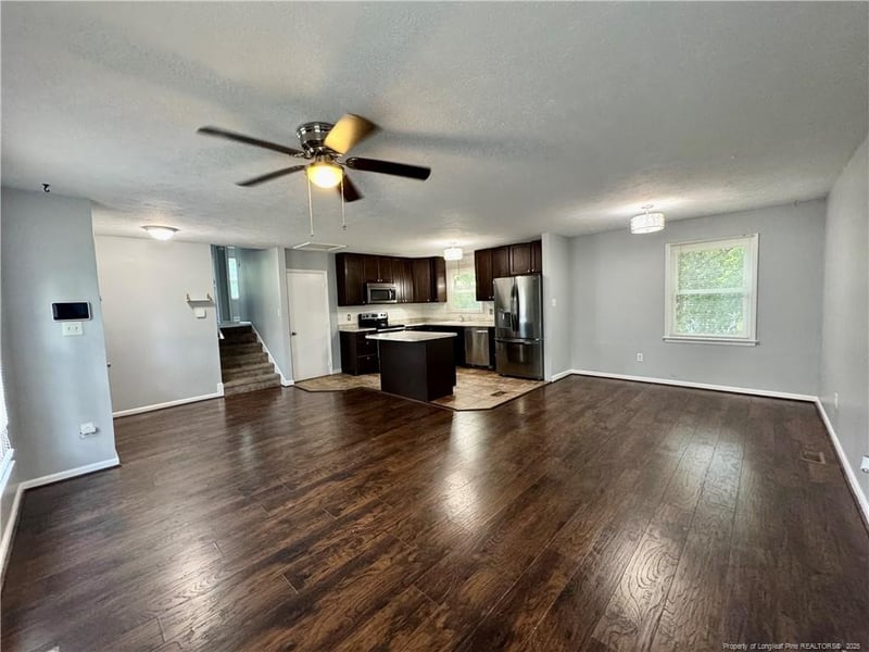 5406 Woodard Ct, Fayetteville, NC 28311