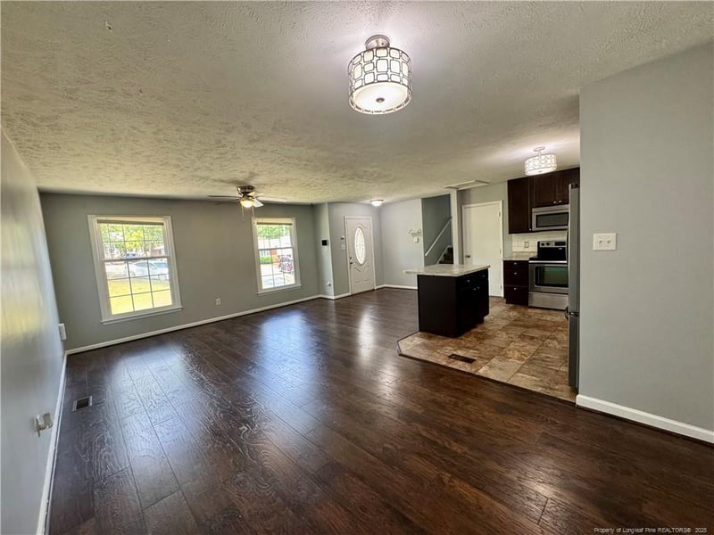 5406 Woodard Ct, Fayetteville, NC 28311