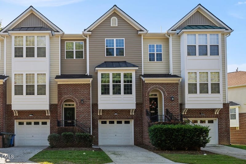 5407 Crescentview Pw, Raleigh, NC 27606