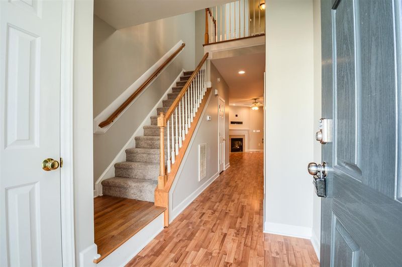 5407 Goldenglow Way, Raleigh, NC 27606