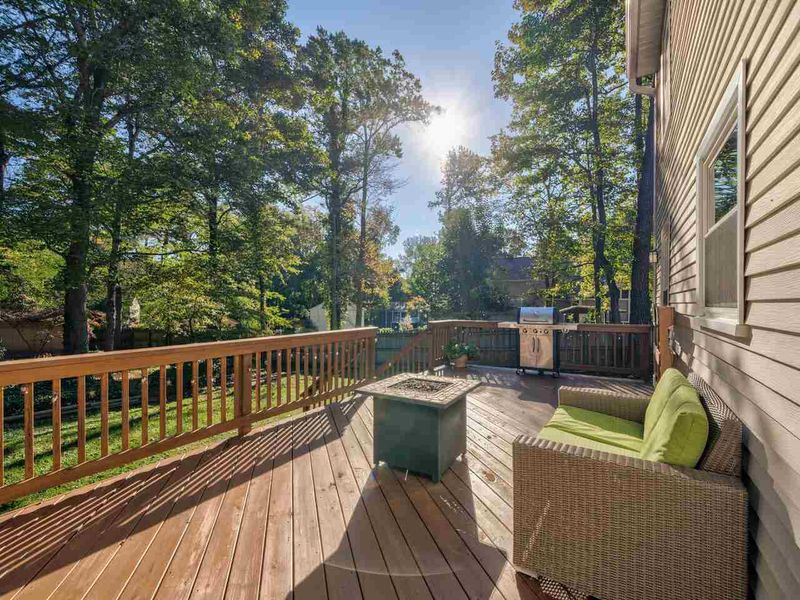 5407 Lacy Rd, Durham, NC 27713