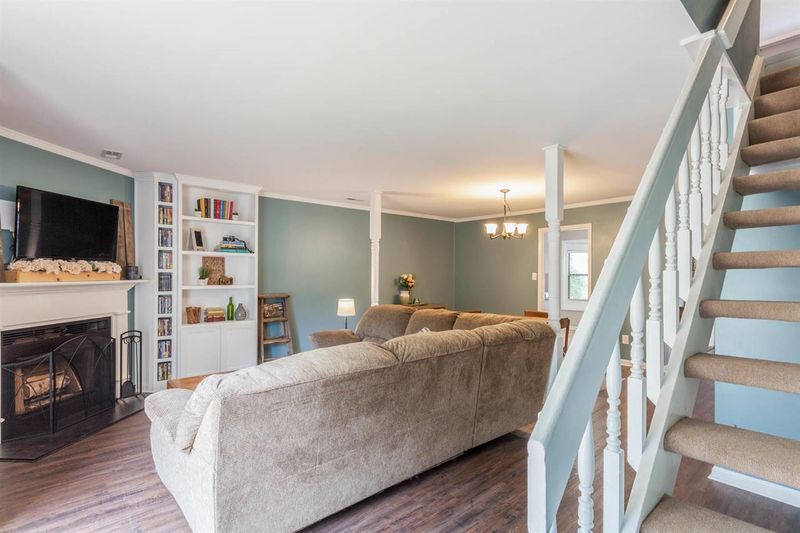 5408 Pine Top Cir, Raleigh, NC 27612