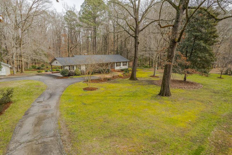 5409 Dutchman Dr, Raleigh, NC 27606