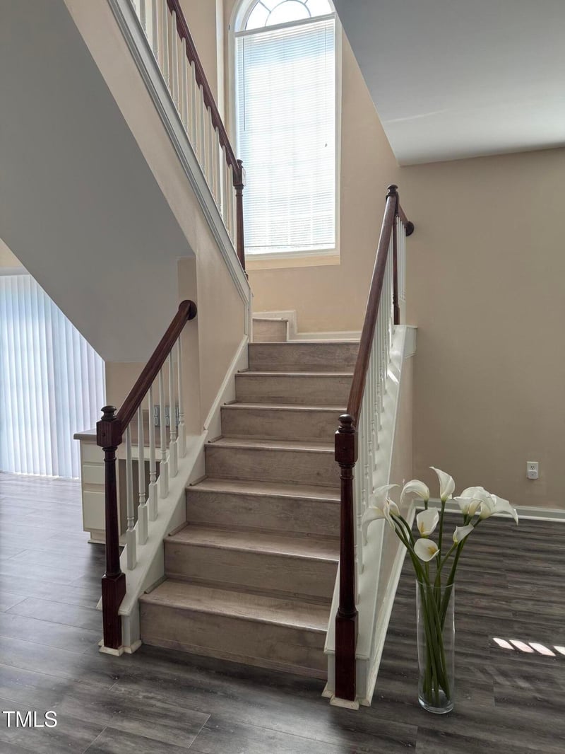 5409 Fair Valley Ct, Raleigh, NC 27617