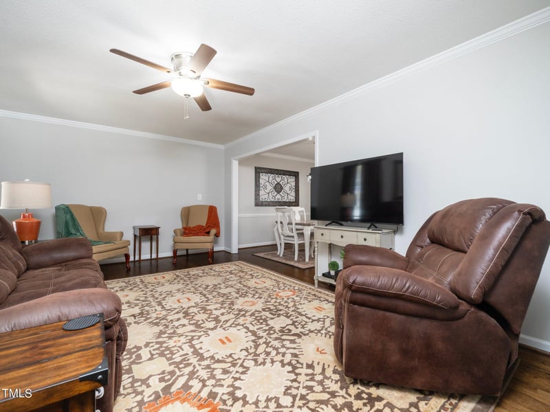 5409 Farley Dr, Raleigh, NC 27609
