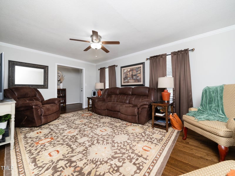 5409 Farley Dr, Raleigh, NC 27609